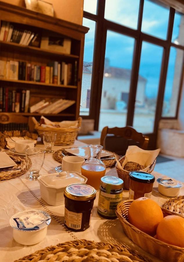 Le Domaine De Camberoux Gite Bressac Εξωτερικό φωτογραφία